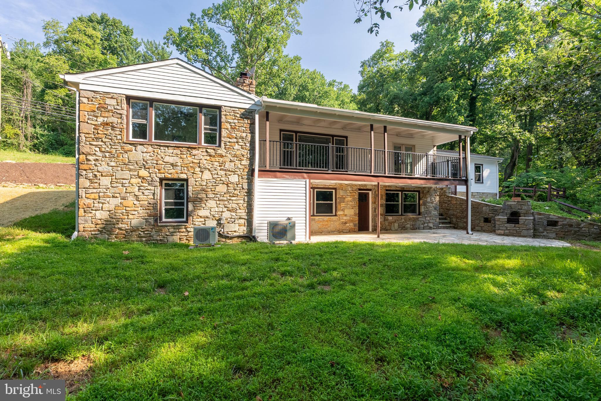 CAMBRIA - Residential