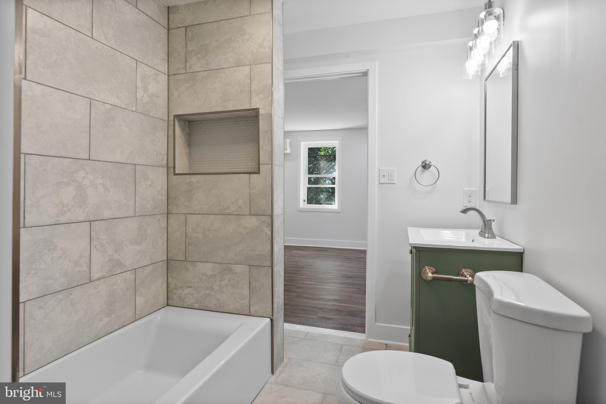CAMBRIA - Residential