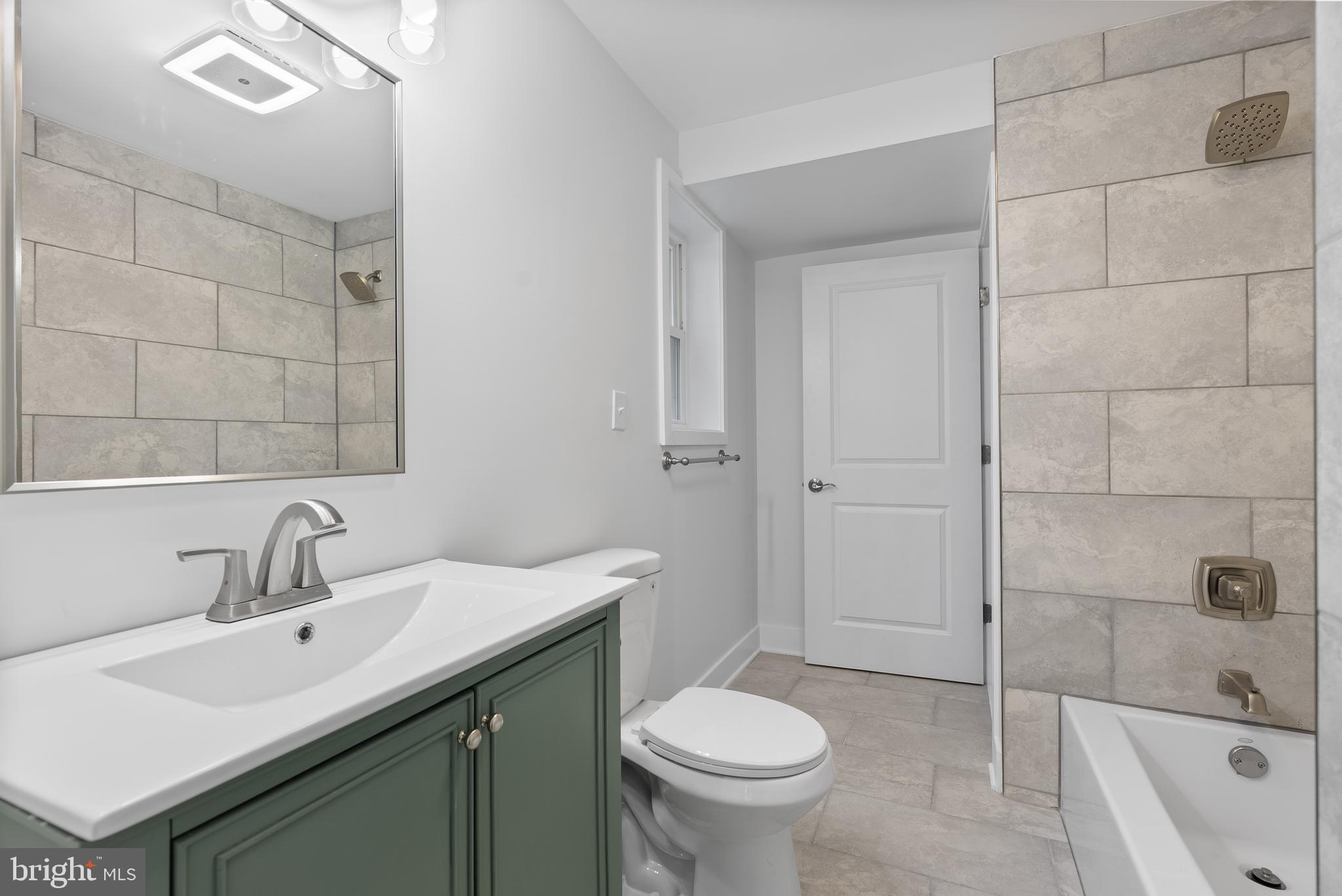 CAMBRIA - Residential