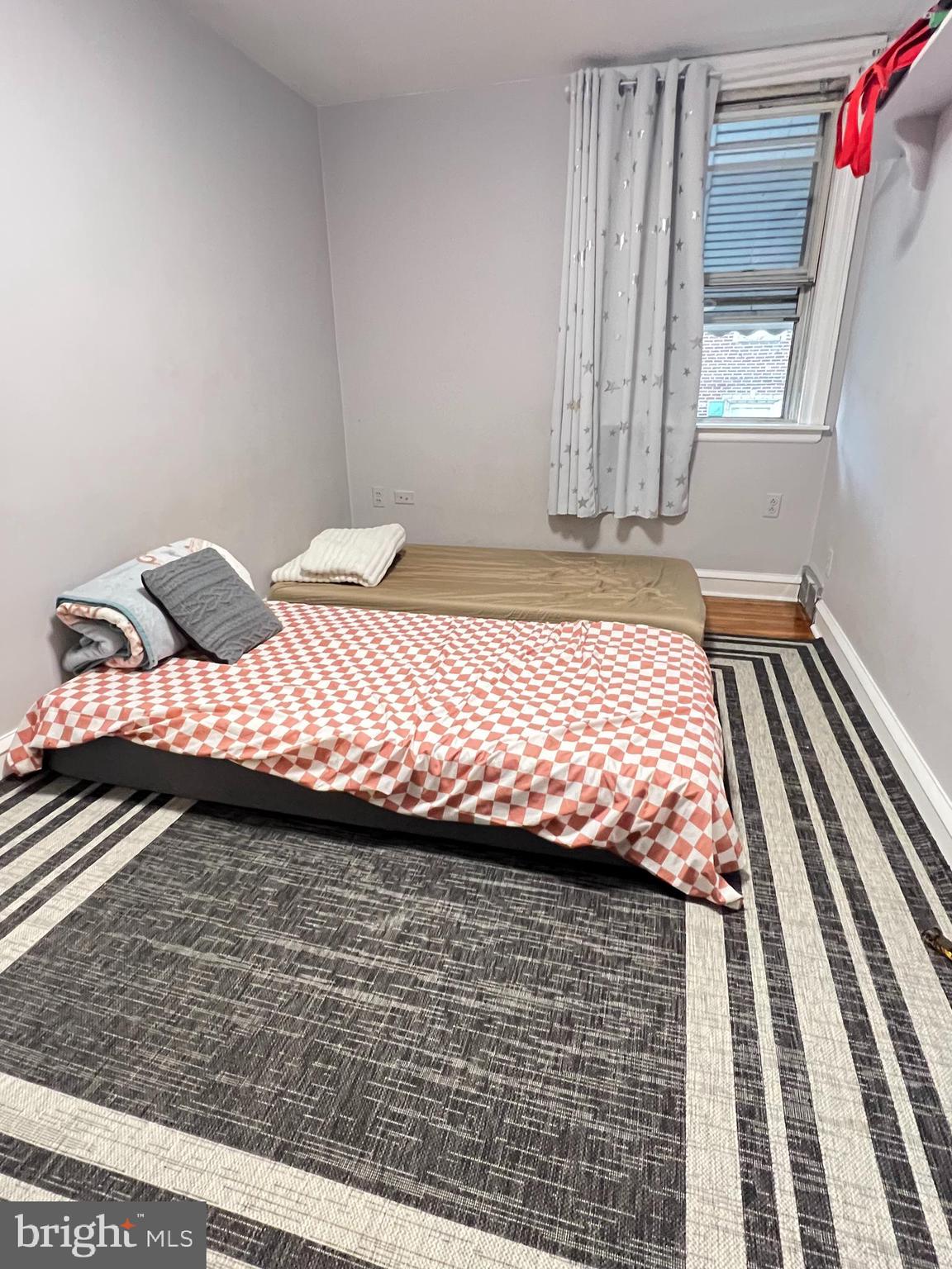 MAYFAIR - Residential