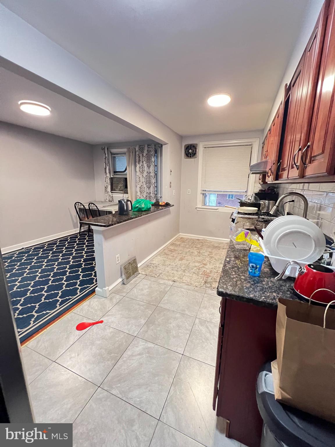 MAYFAIR - Residential