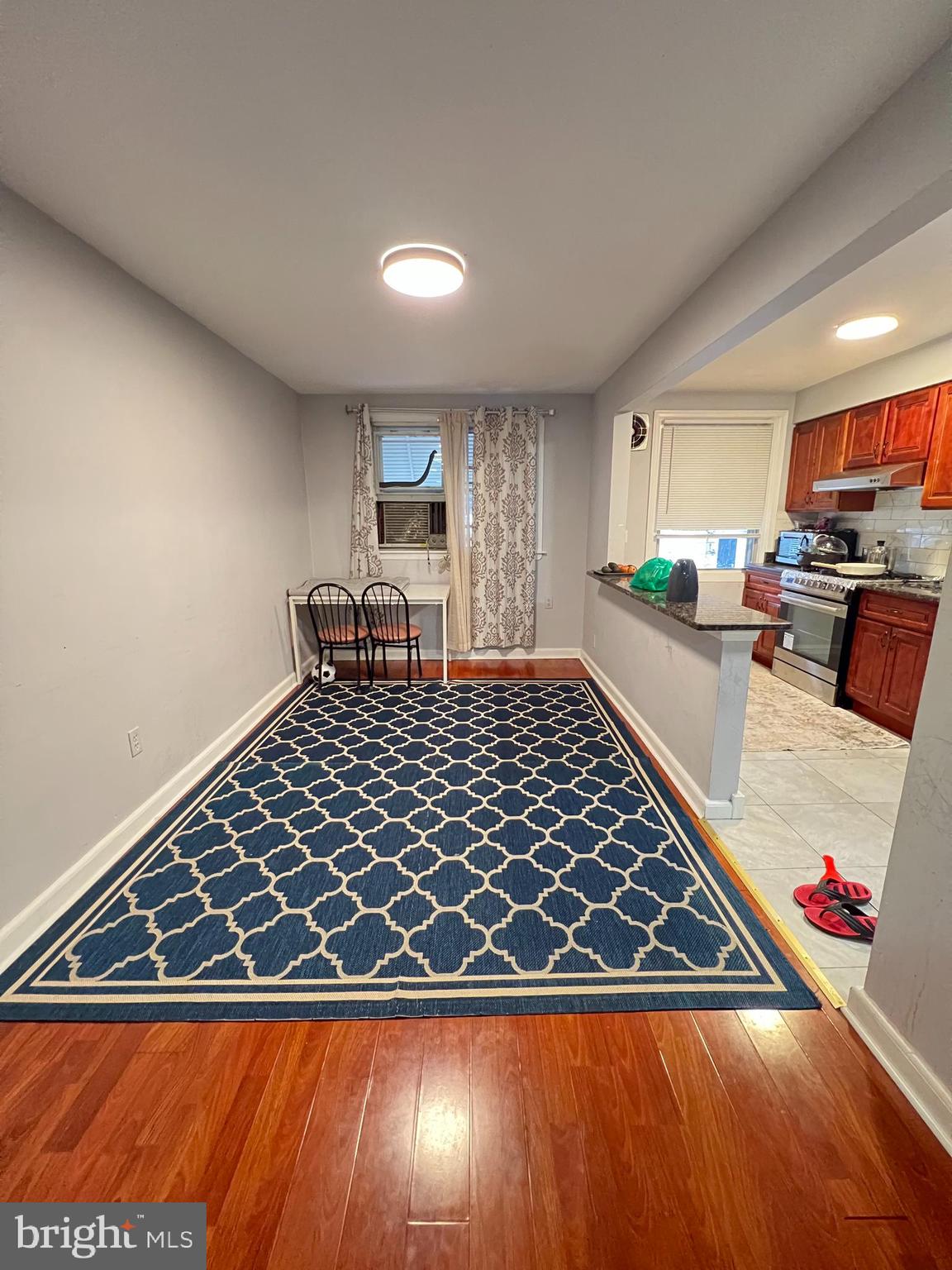 MAYFAIR - Residential