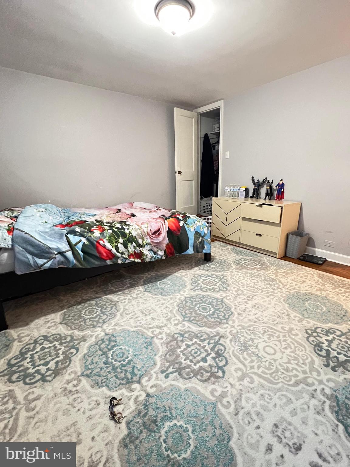MAYFAIR - Residential