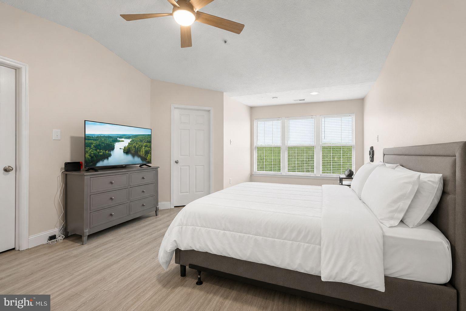 OWINGS MILLS - Residential