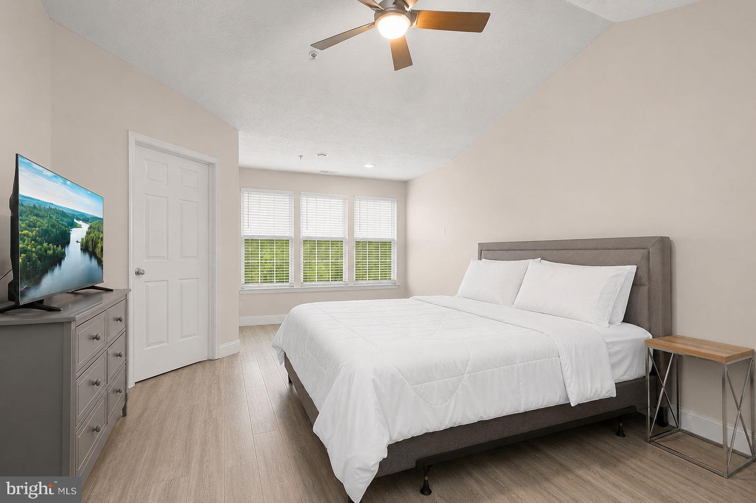 OWINGS MILLS - Residential