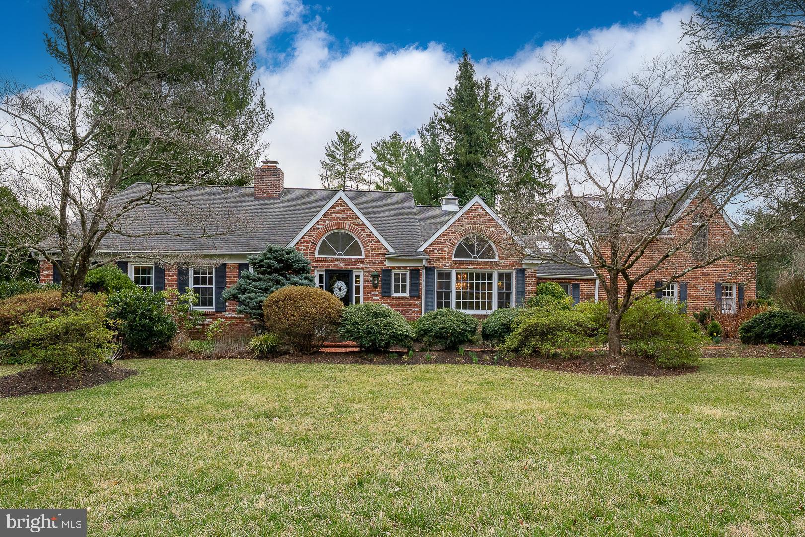 SPRING MILL - Residential