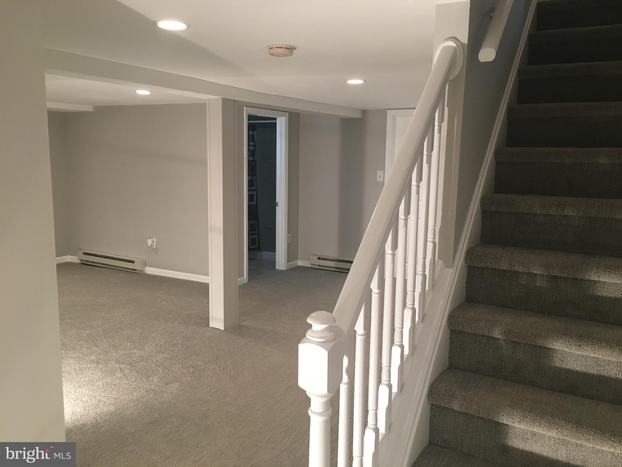 HUNTER CREST - Residential Lease