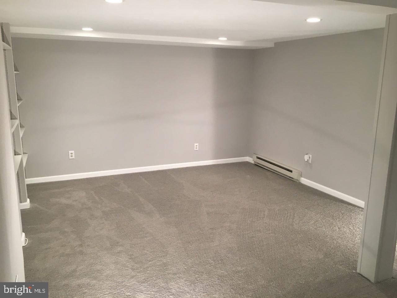 HUNTER CREST - Residential Lease