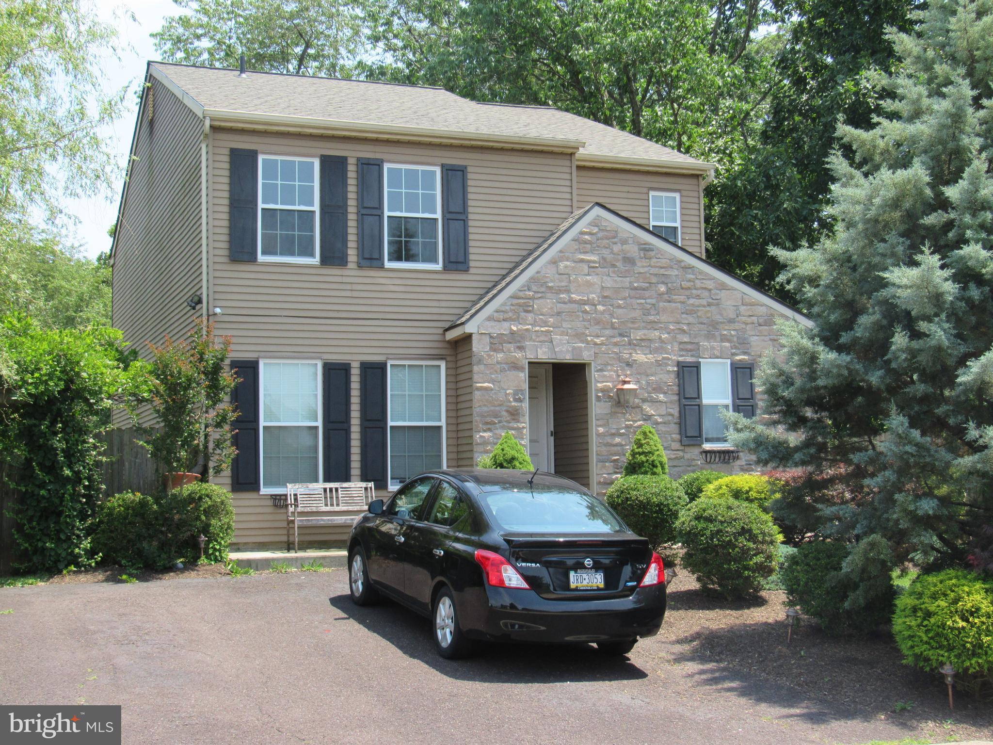 HUNTER CREST - Residential Lease