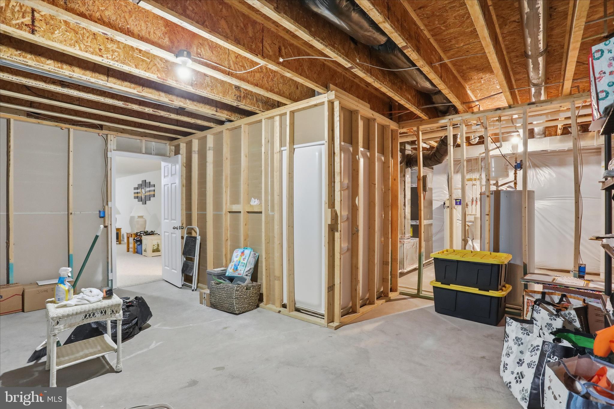 CANTER ESTATES - Residential
