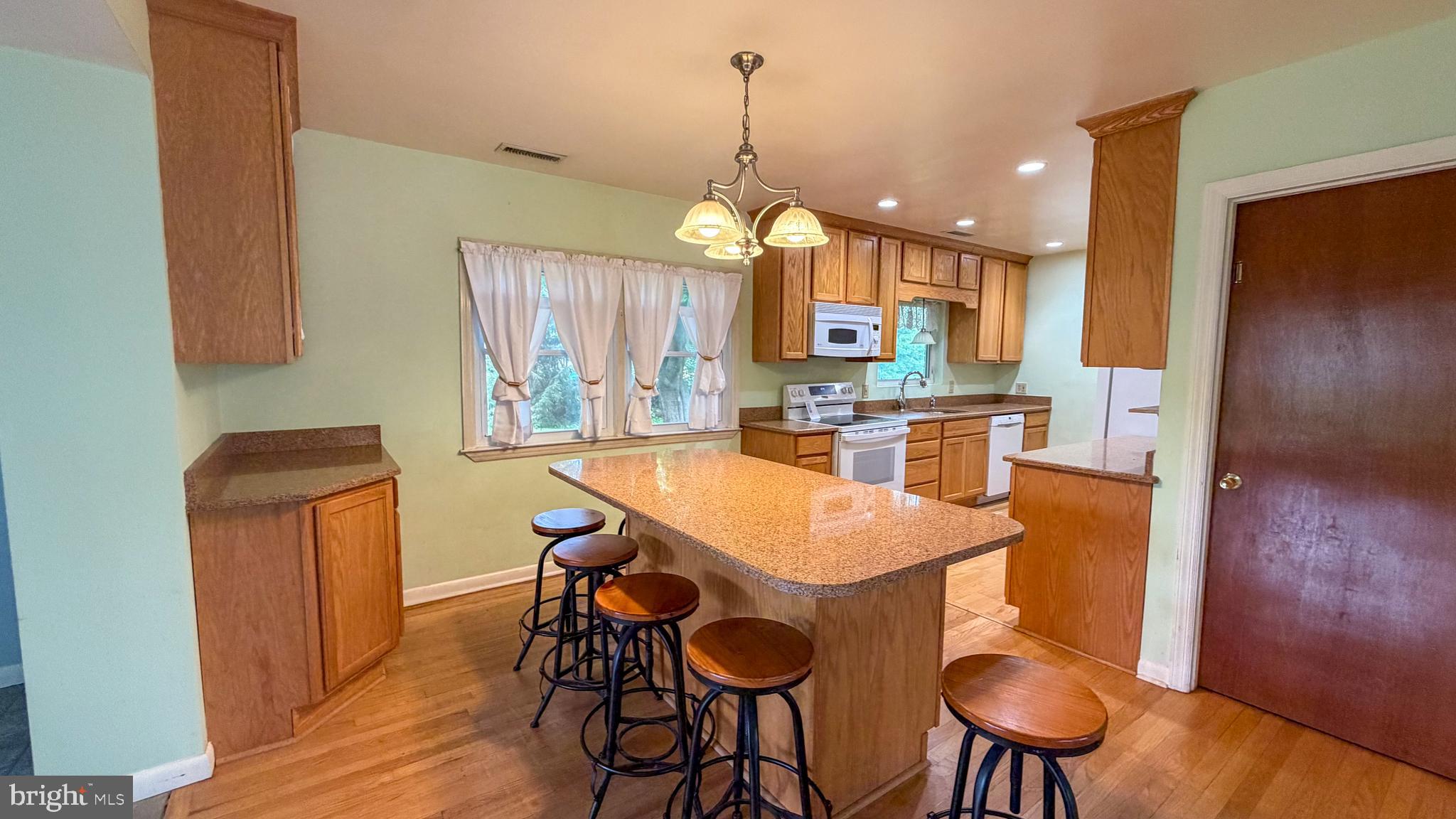 CEDAR ACRES - Residential