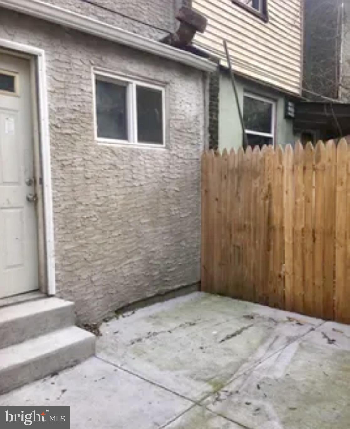 PHILADELPHIA - Residential