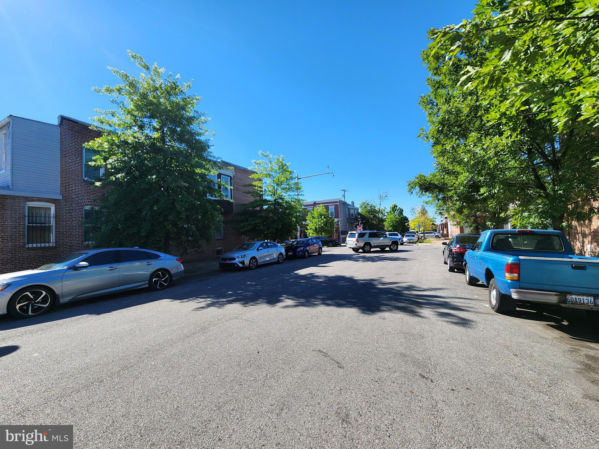 ELLWOOD PARK - Residential