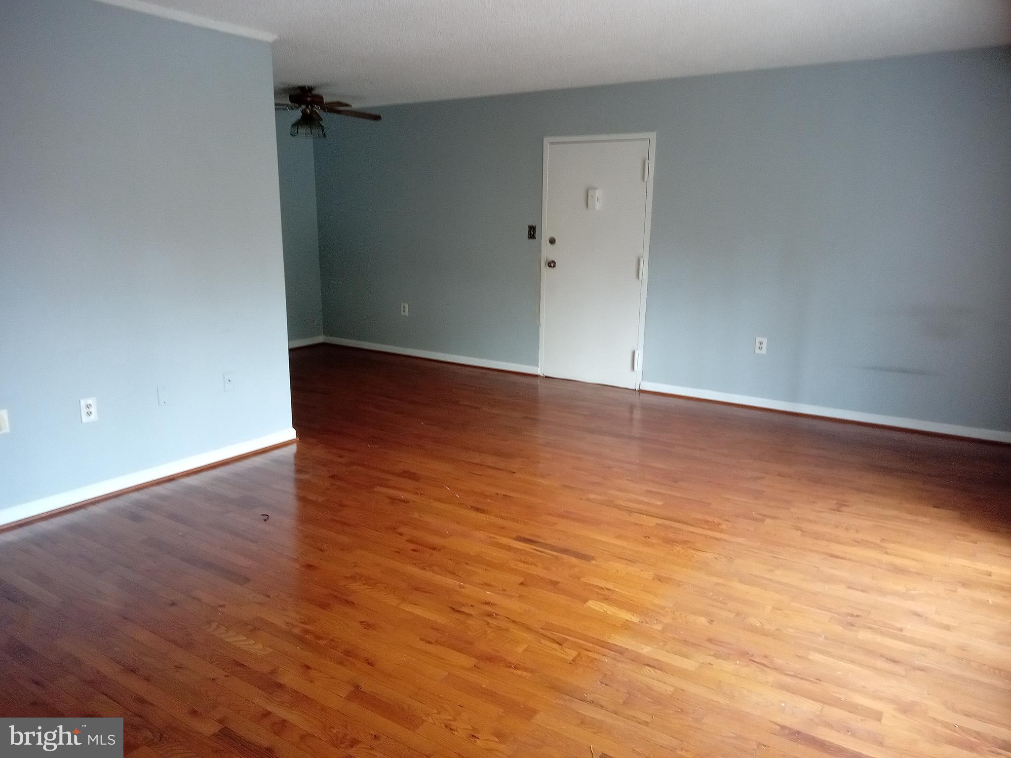 SWANN HILL CONDOMINIUMS - Residential