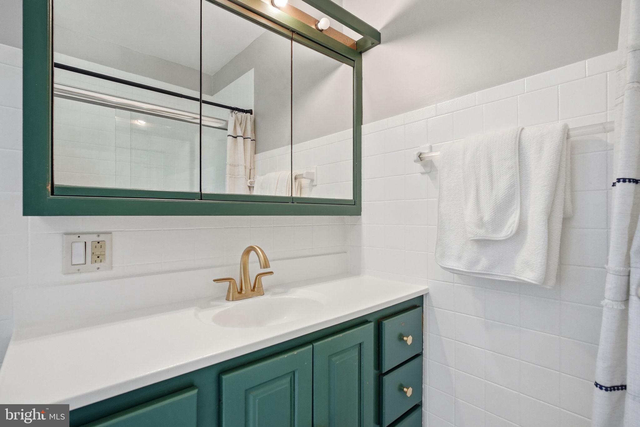 BROOKLINE - Residential