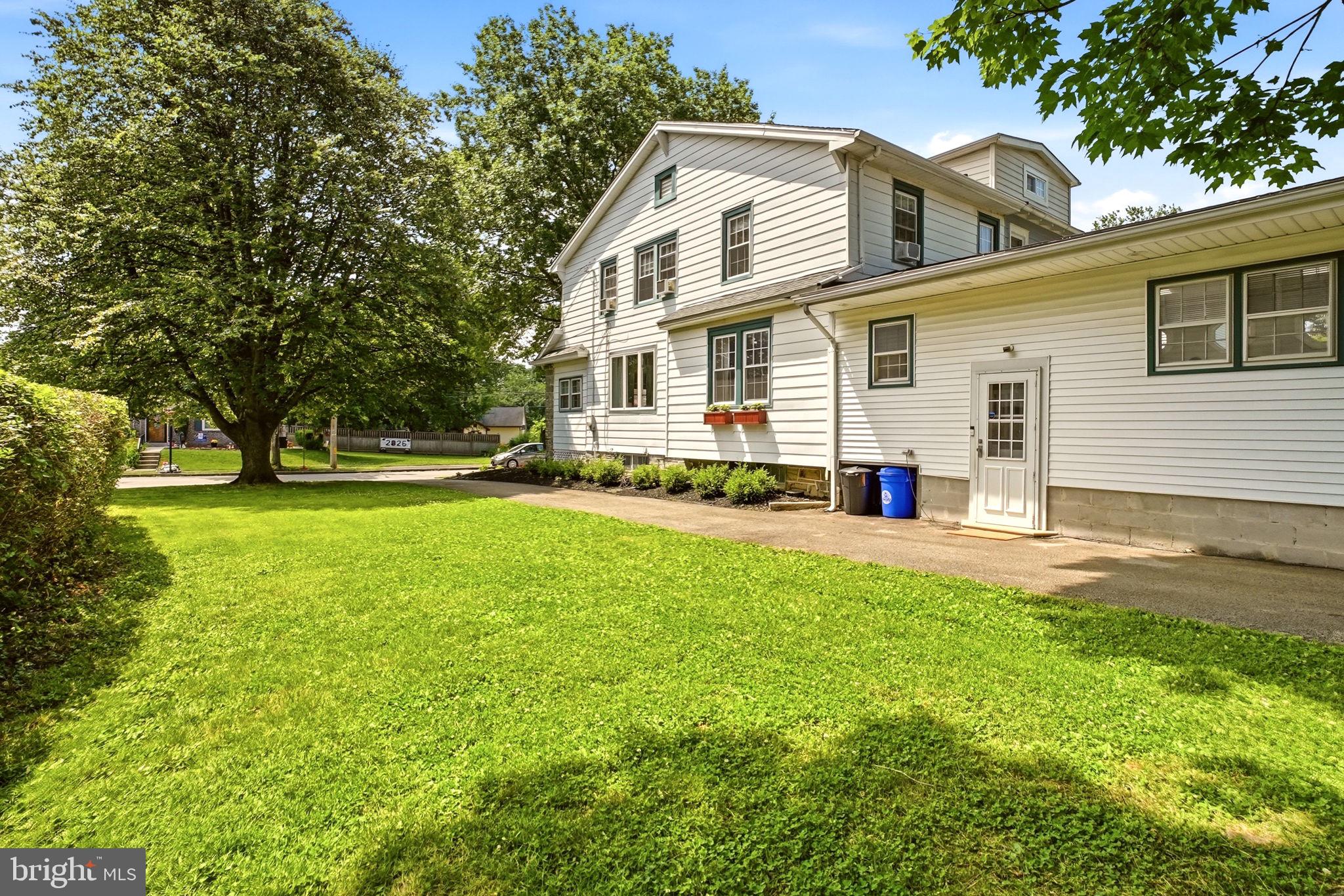 BROOKLINE - Residential