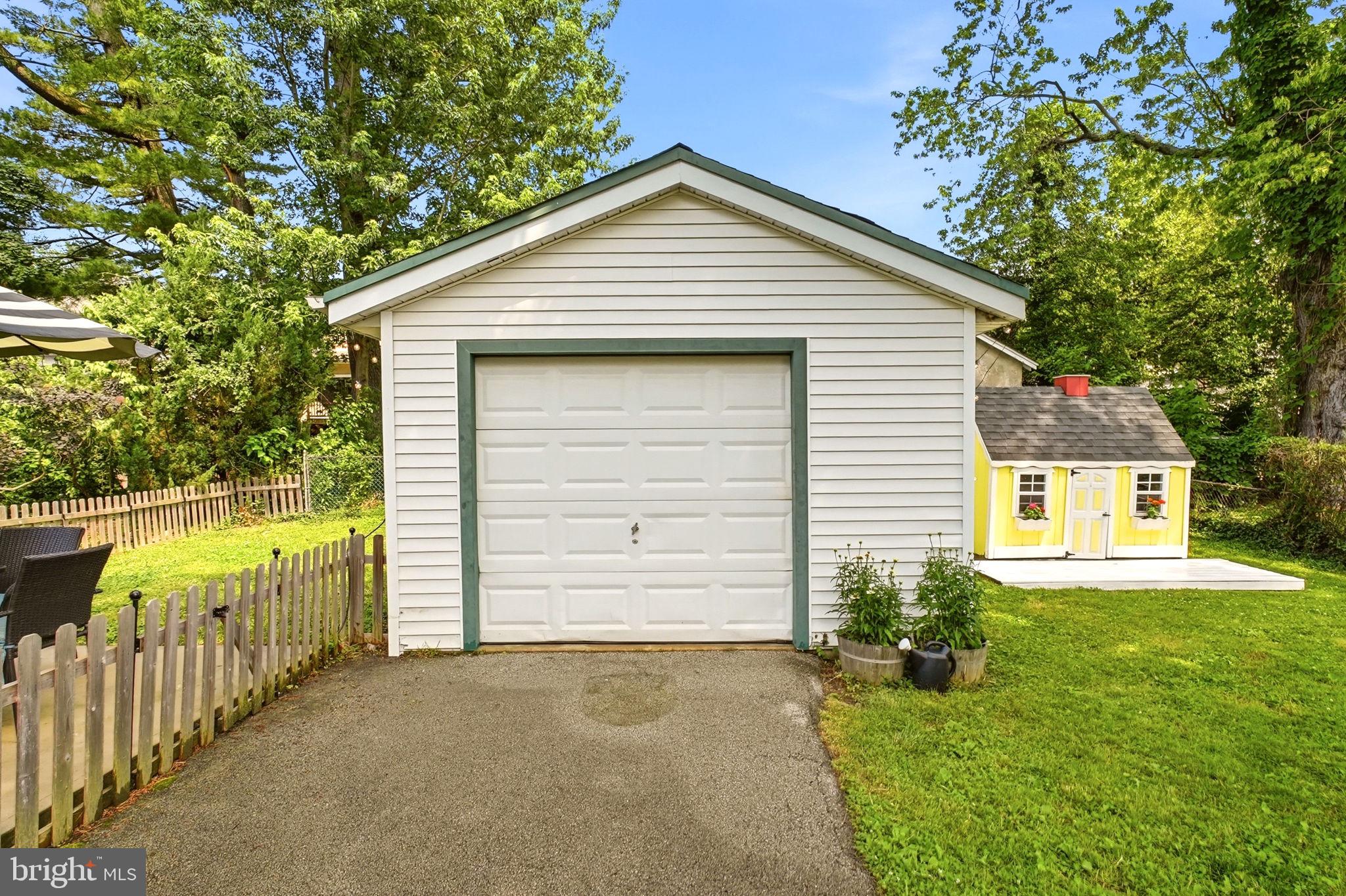 BROOKLINE - Residential