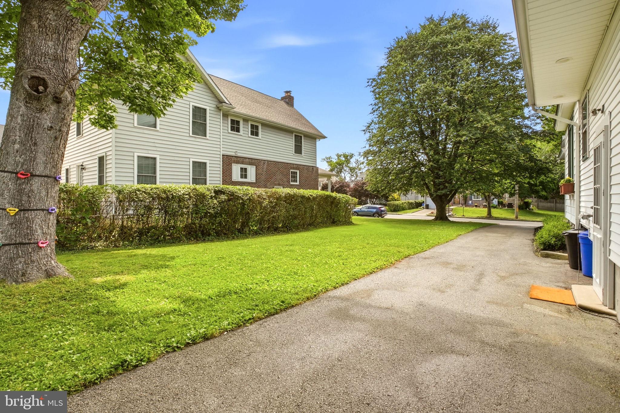 BROOKLINE - Residential