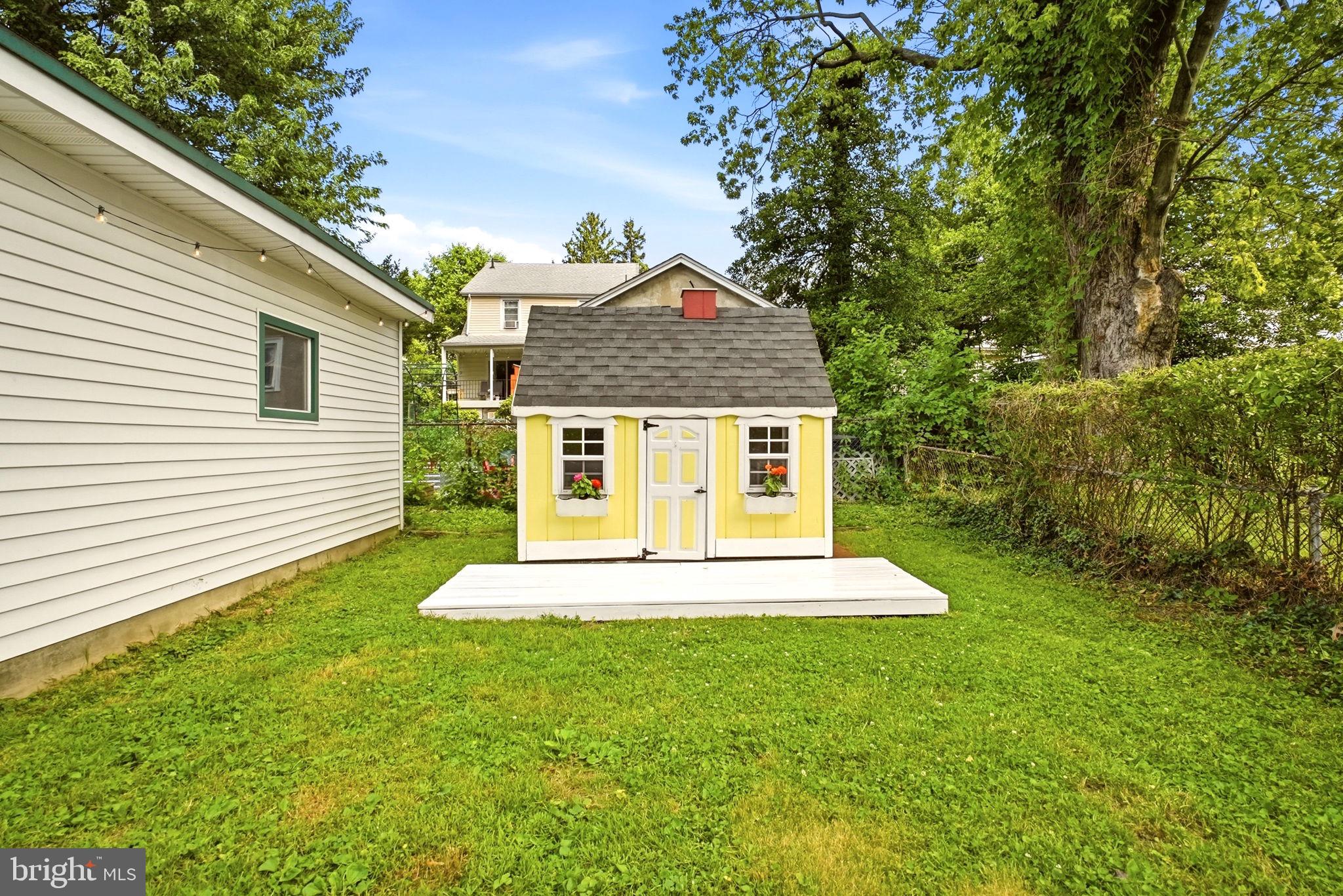 BROOKLINE - Residential