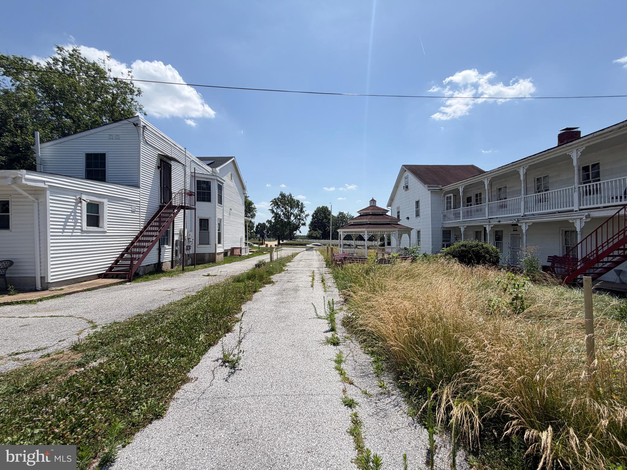 IRVINGTON - Commercial Sale
