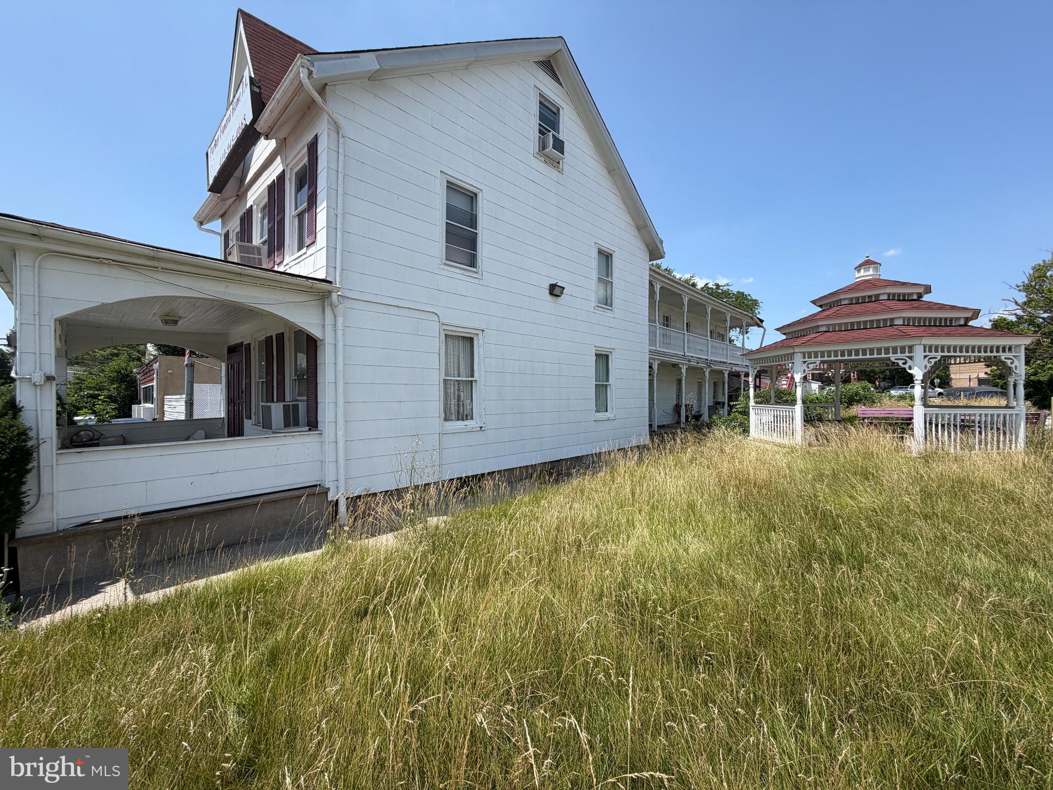 IRVINGTON - Commercial Sale