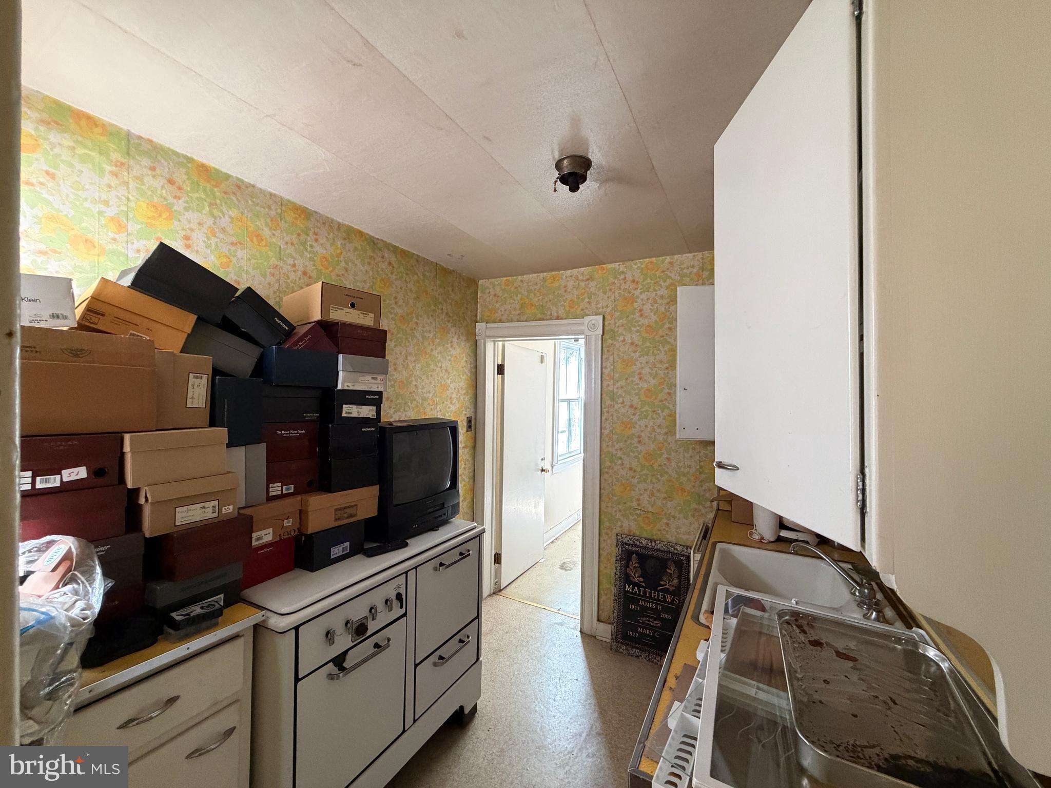 IRVINGTON - Commercial Sale