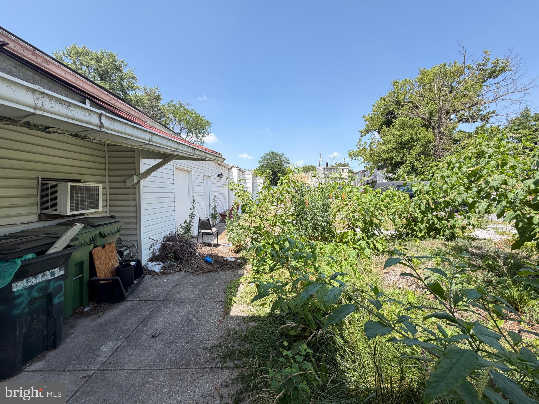 IRVINGTON - Commercial Sale