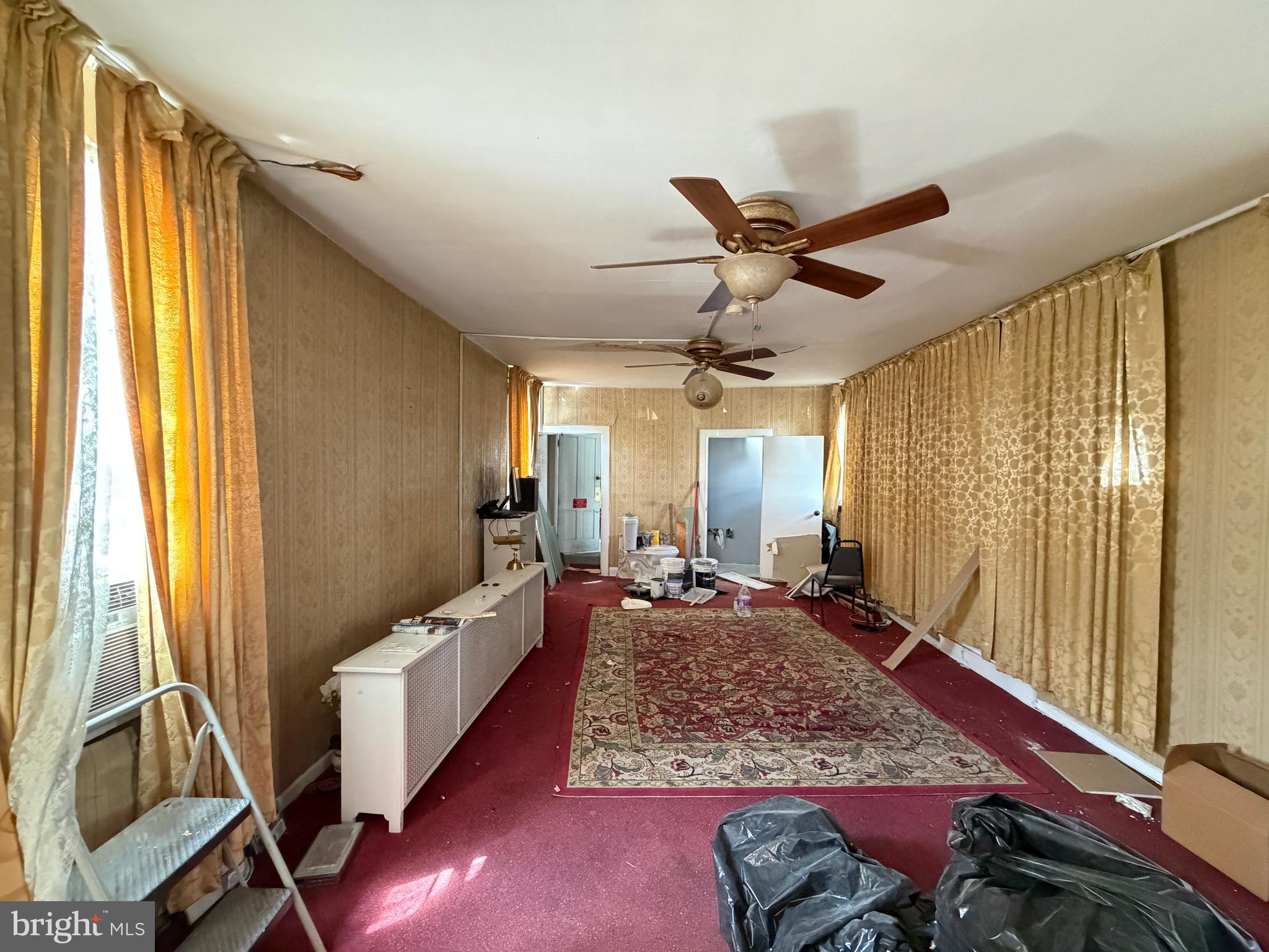 IRVINGTON - Commercial Sale