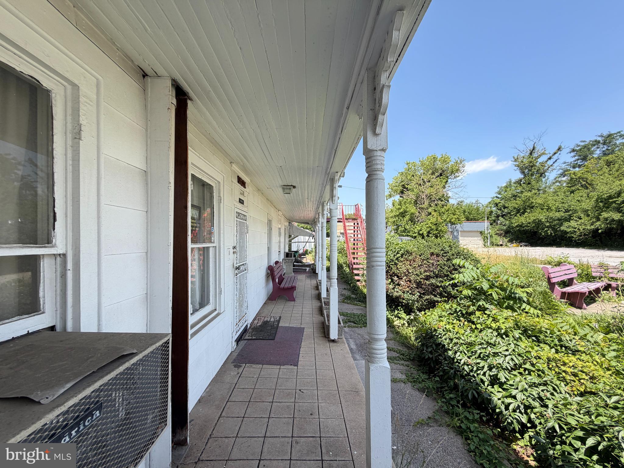 IRVINGTON - Commercial Sale