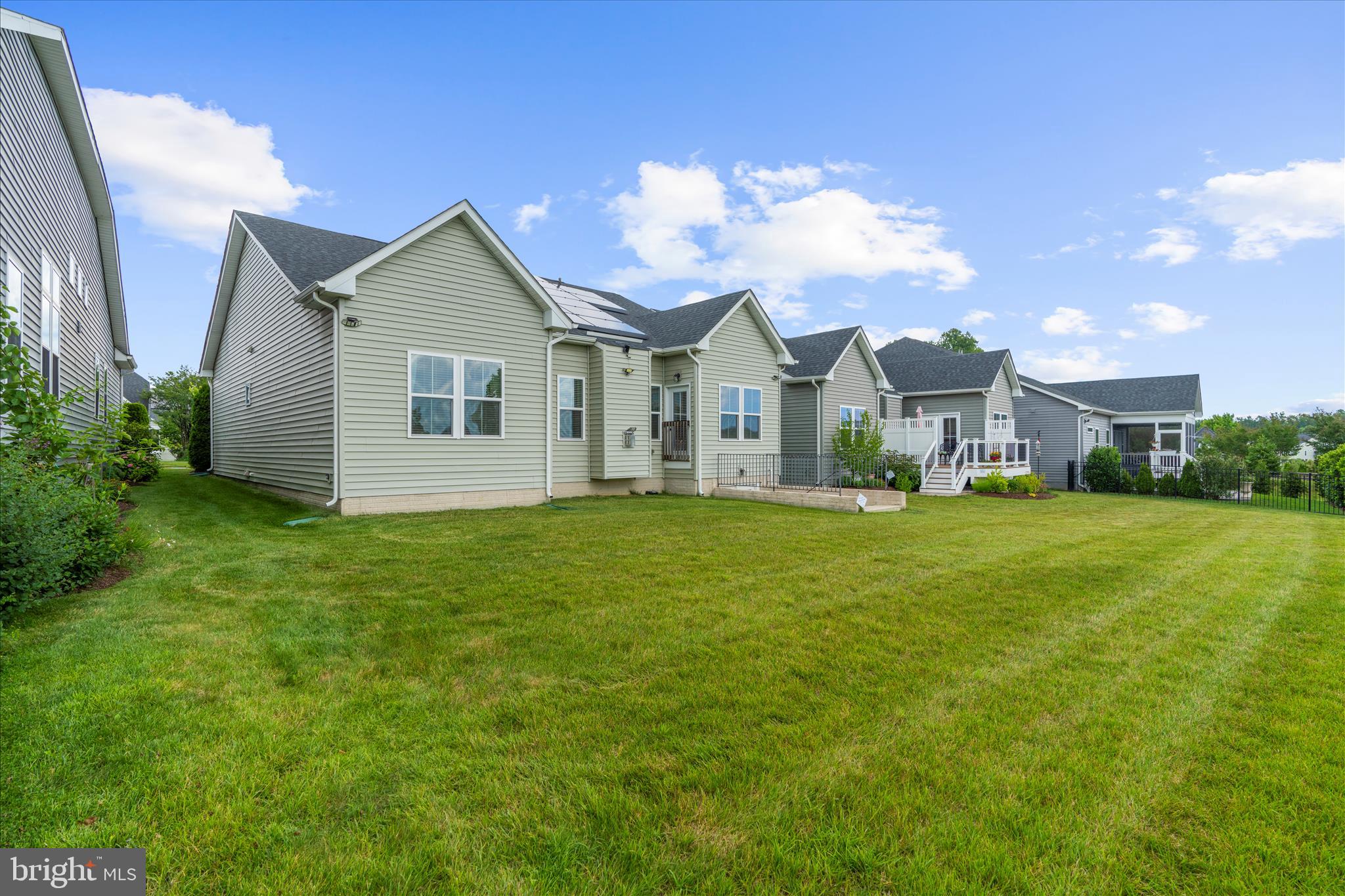 TWO RIVERS - Residential