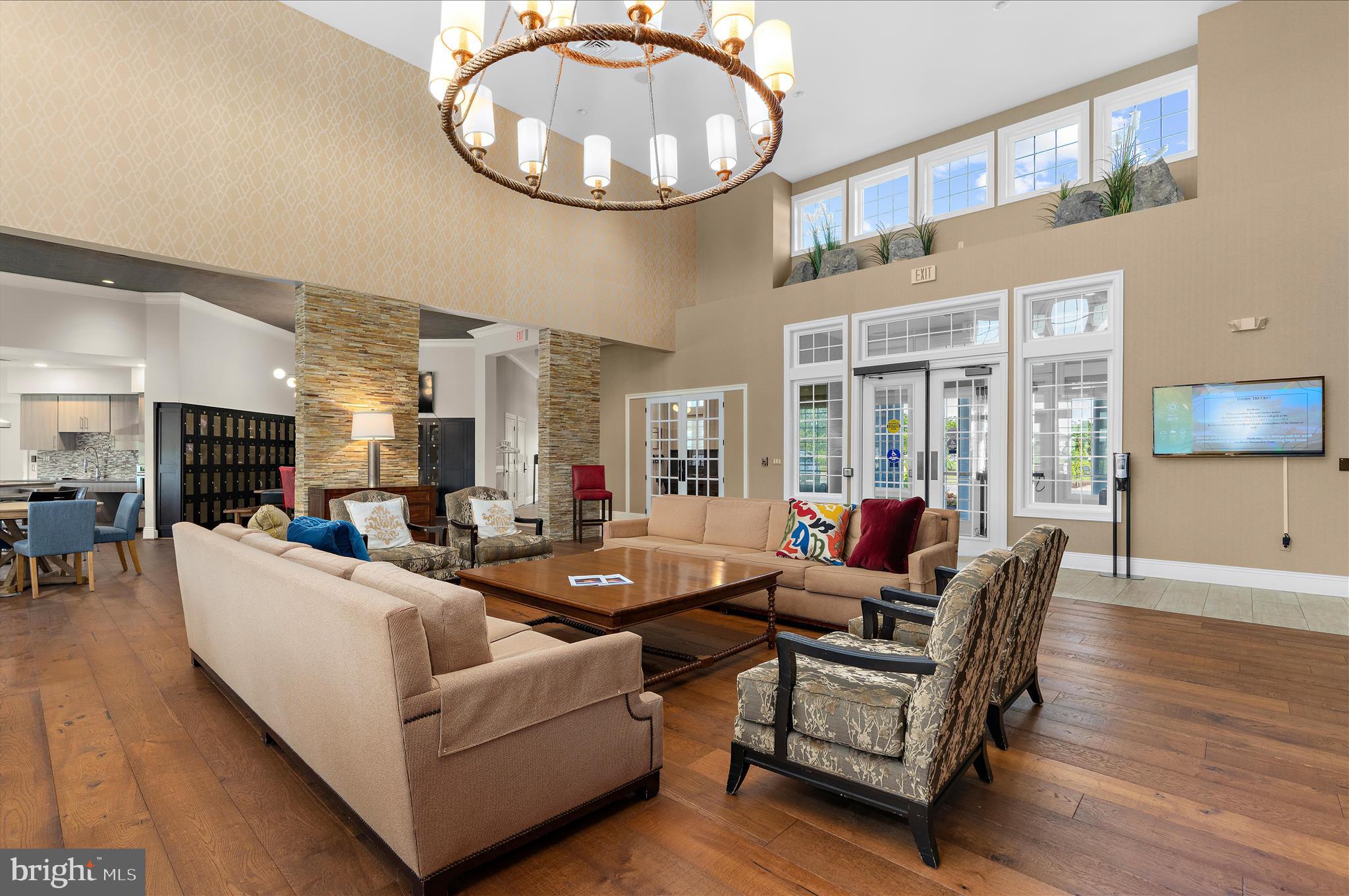 TWO RIVERS - Residential