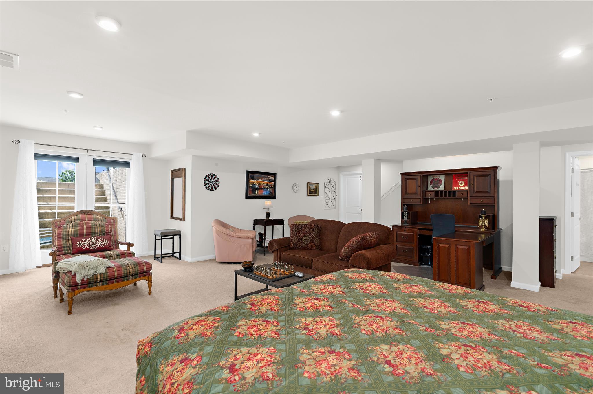TWO RIVERS - Residential