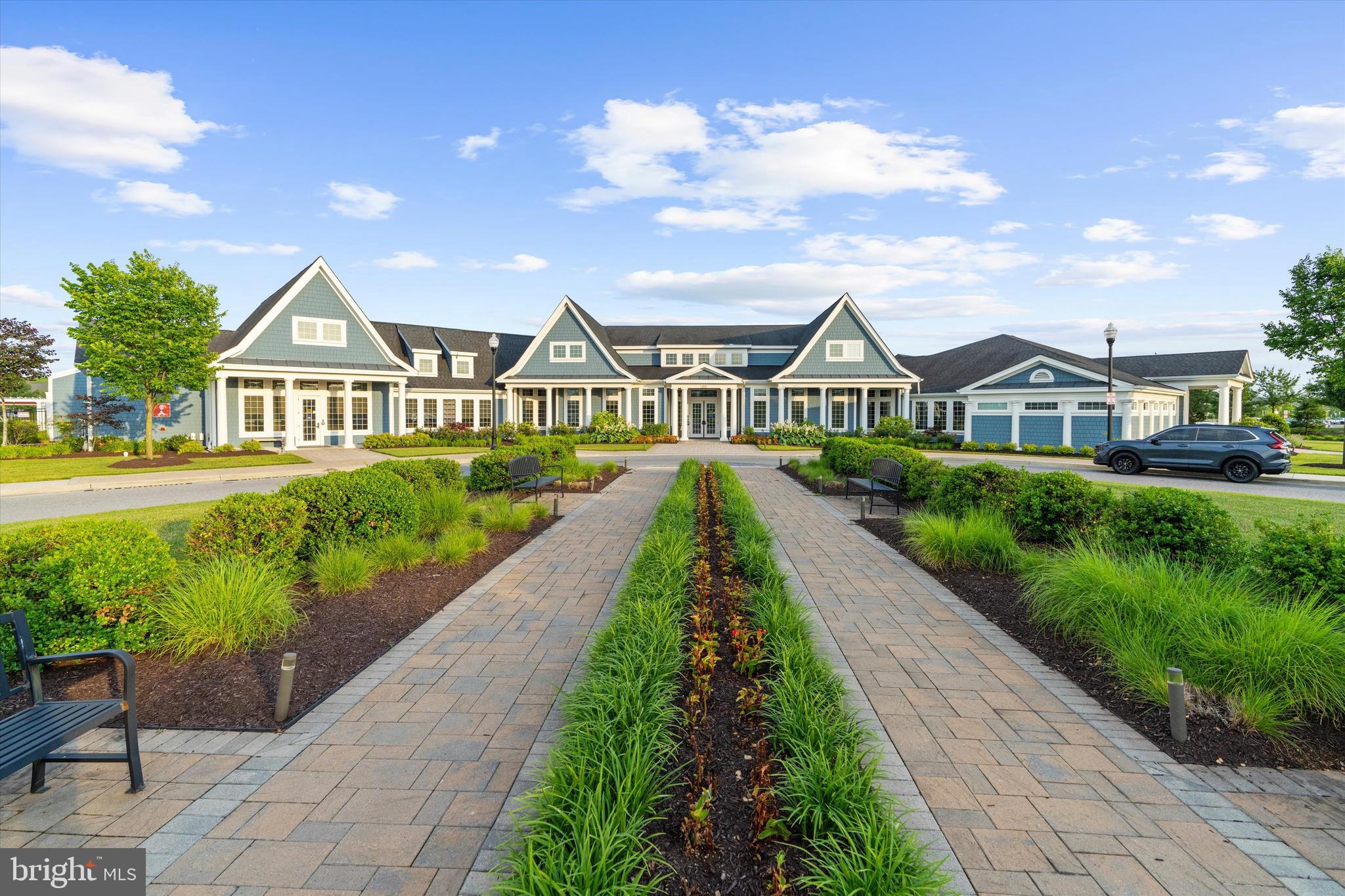 TWO RIVERS - Residential