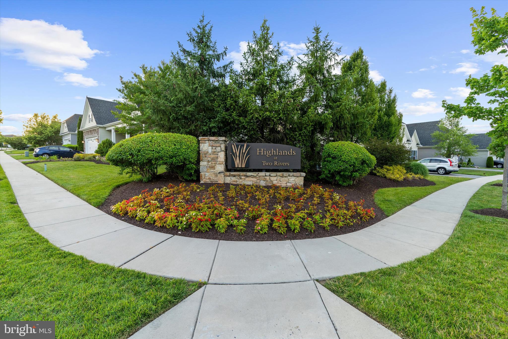 TWO RIVERS - Residential