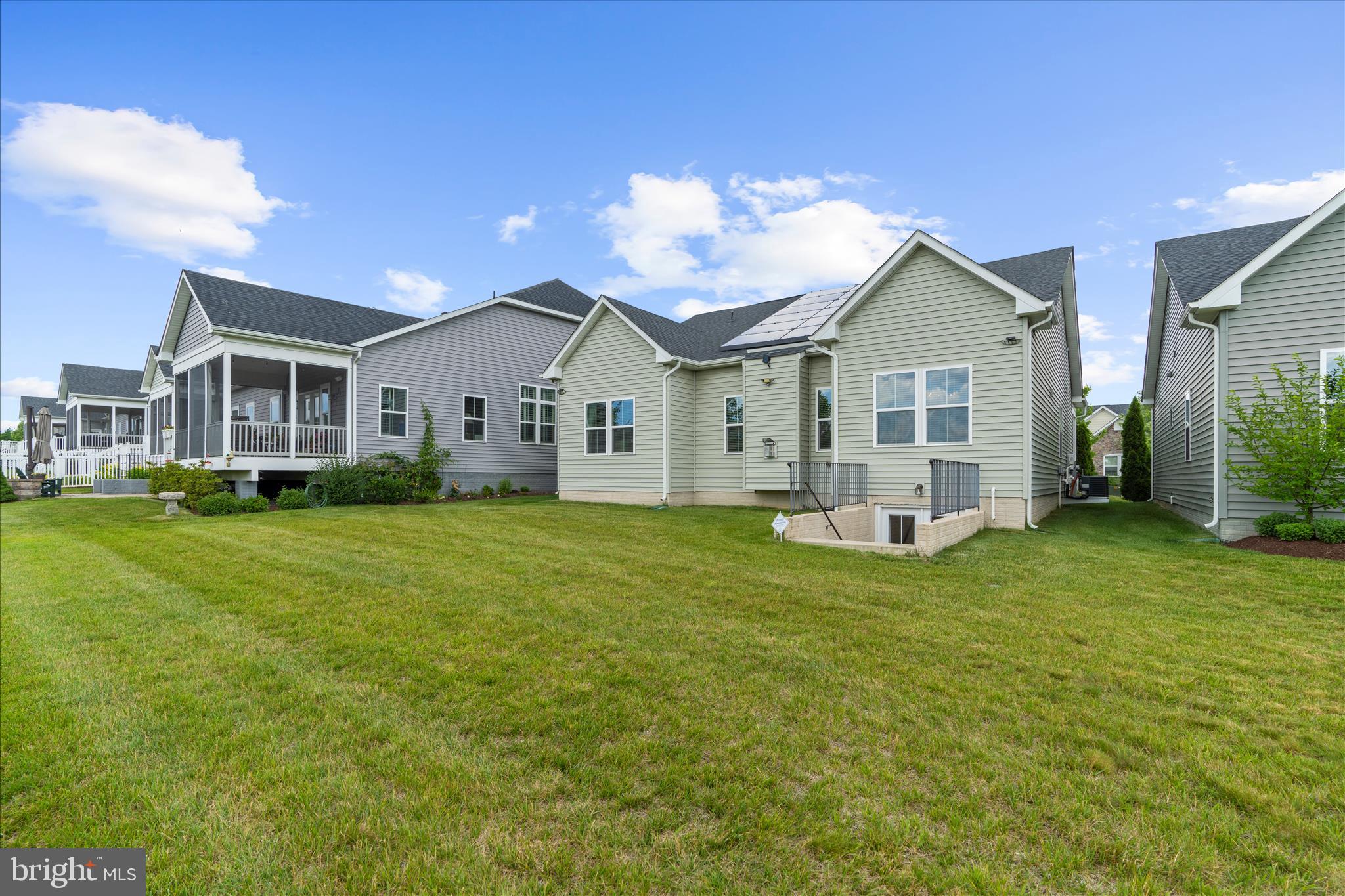 TWO RIVERS - Residential