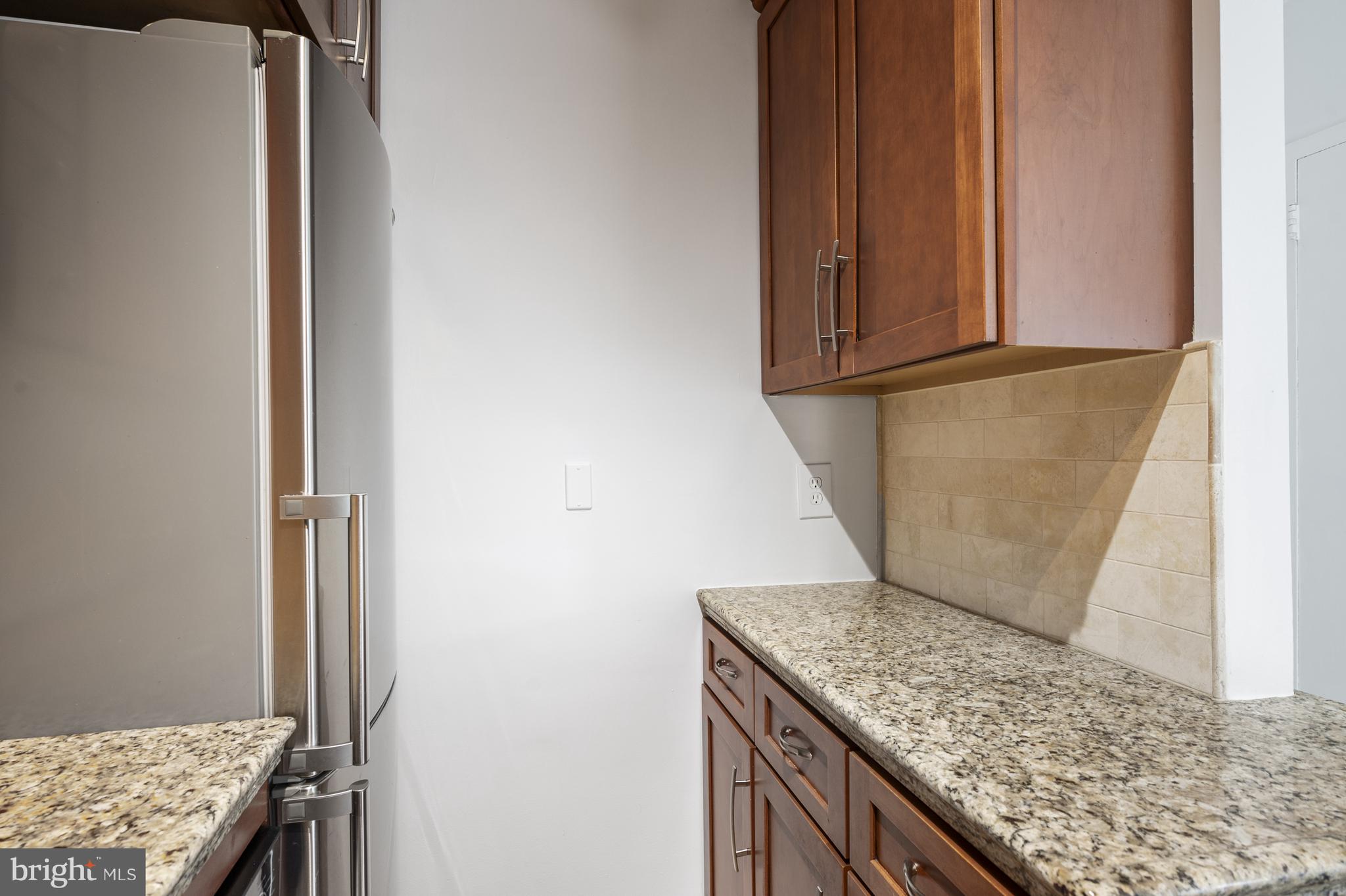 RIVER PLACE - Residential