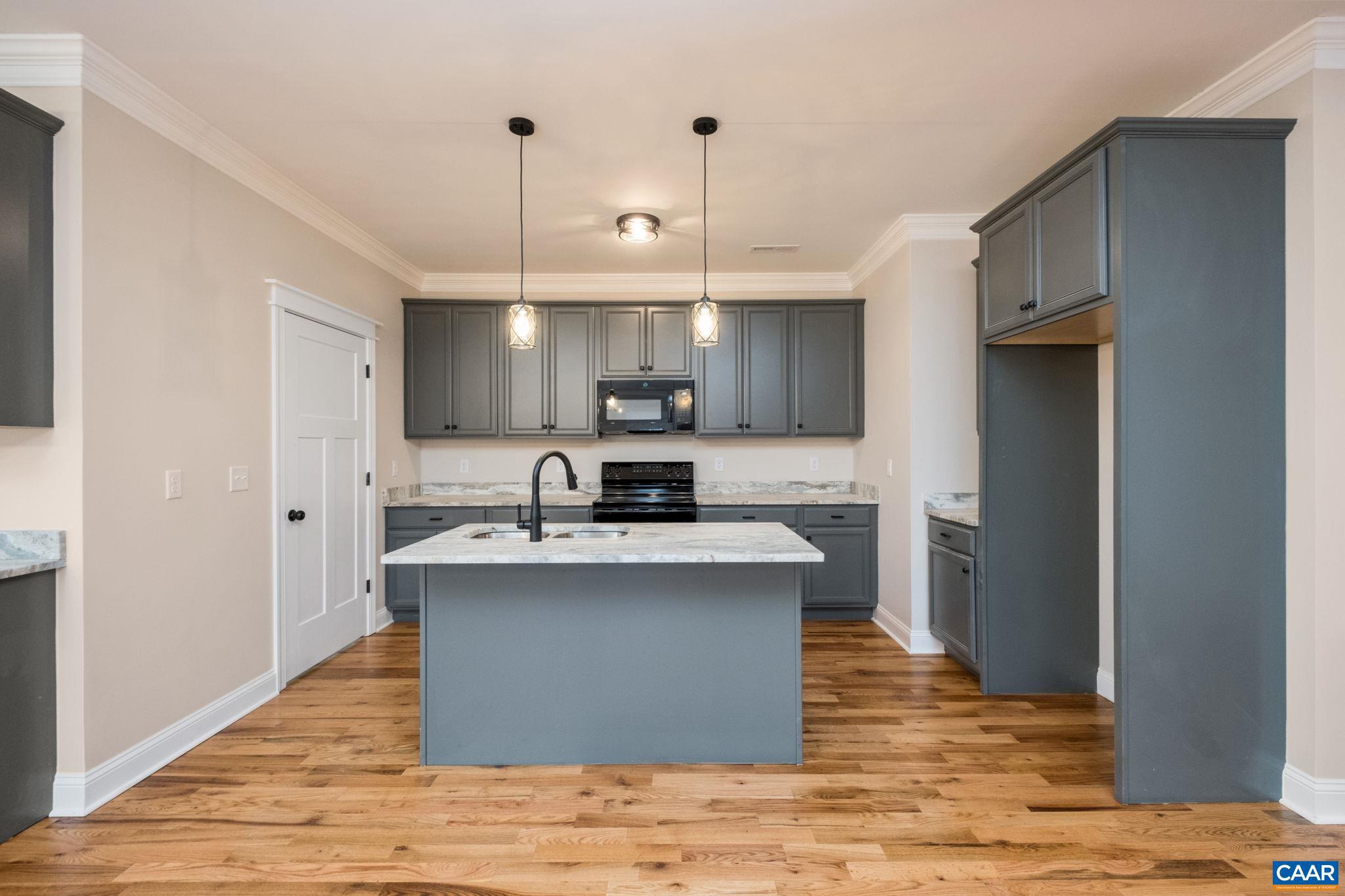 SILVER CREEK - Residential