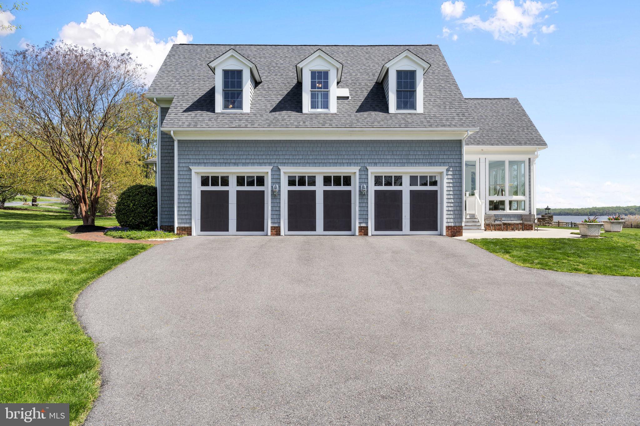 ST. JOHNS MANOR - Residential