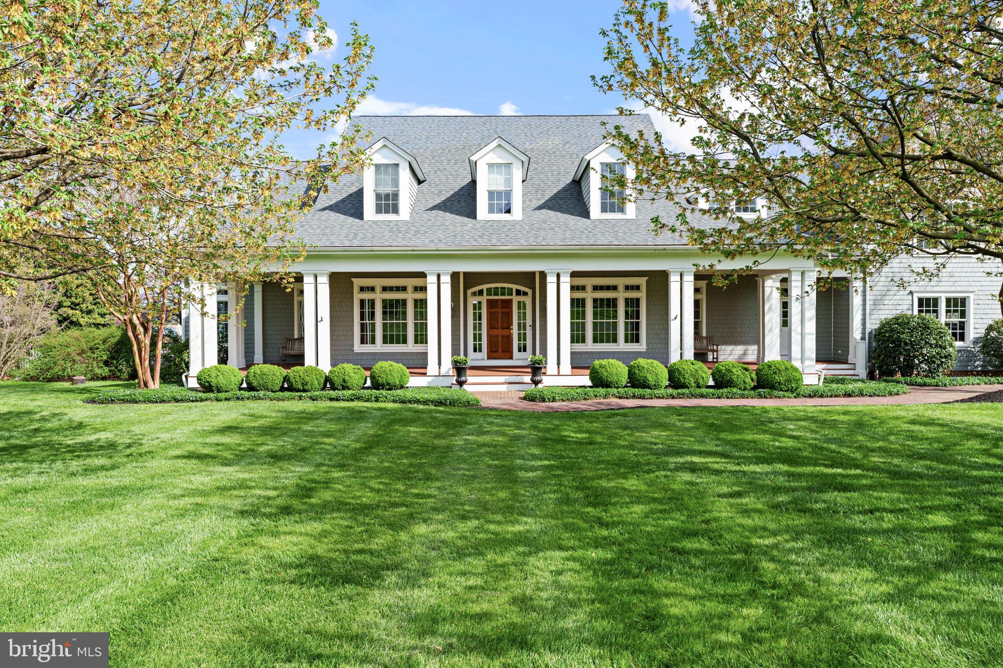 ST. JOHNS MANOR - Residential