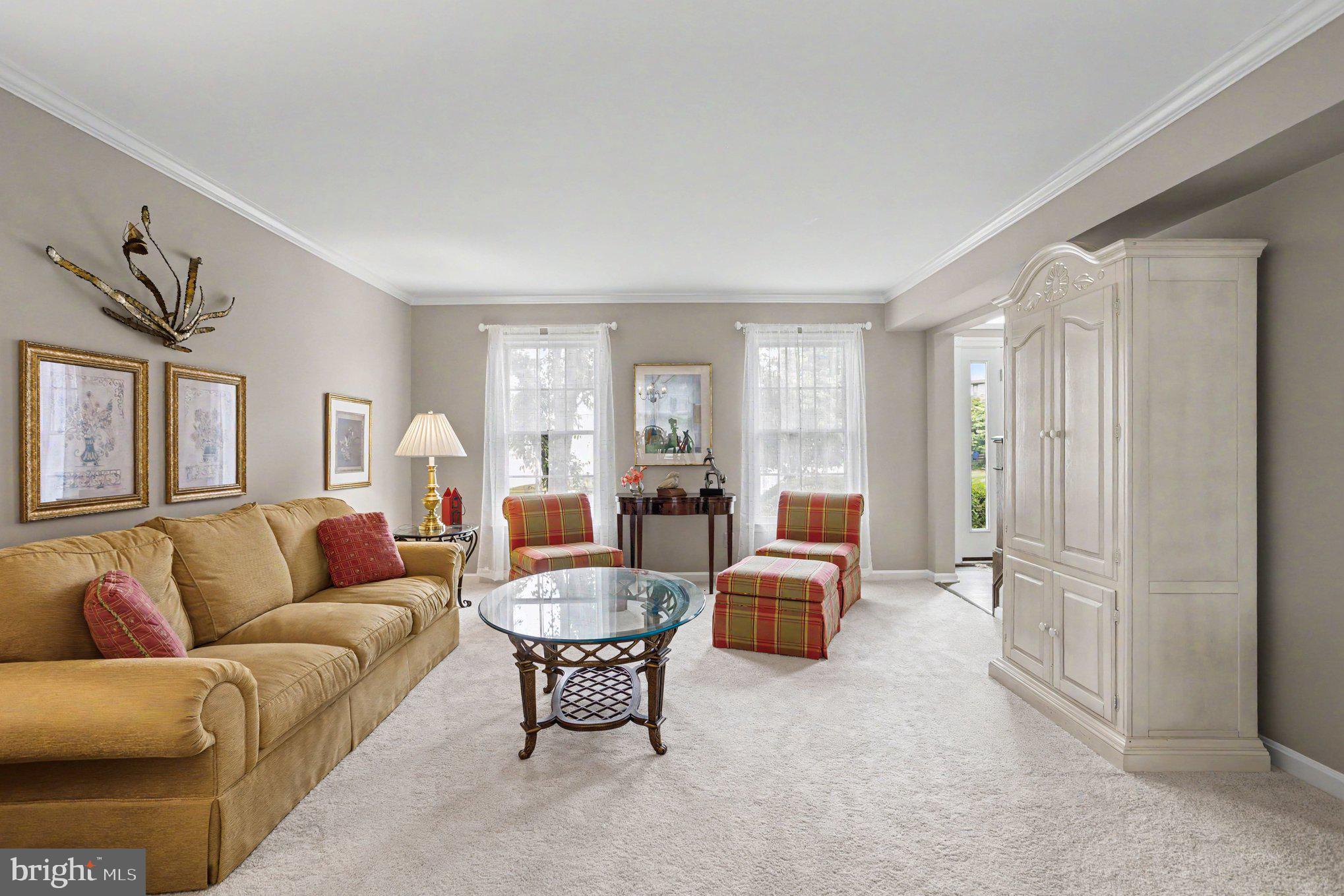 FOREST LAKES - Residential