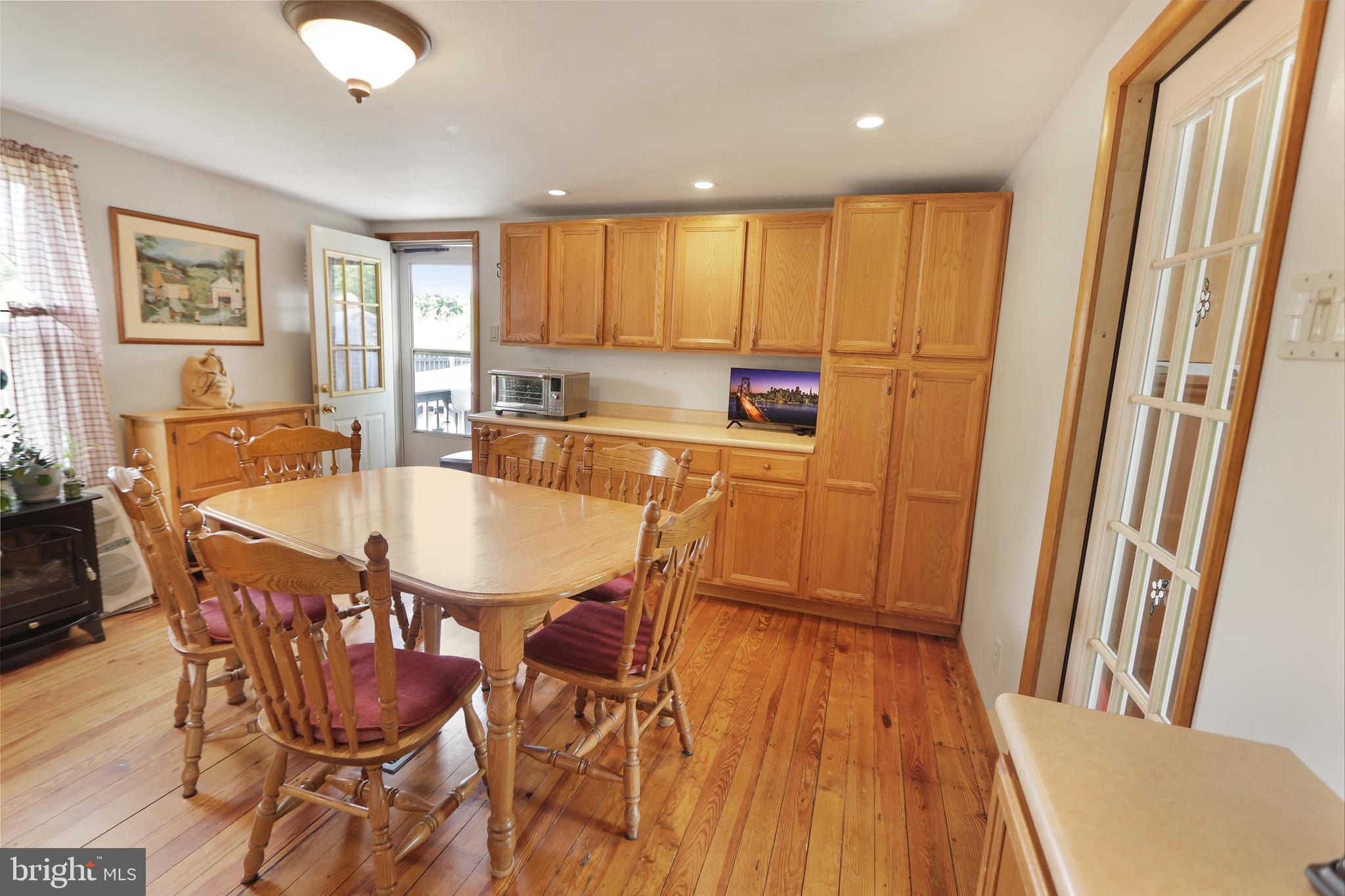 NEW CASTLE - Residential