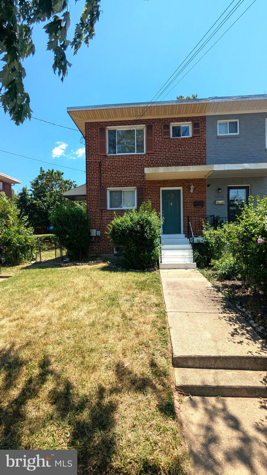 OXON HILL - Residential