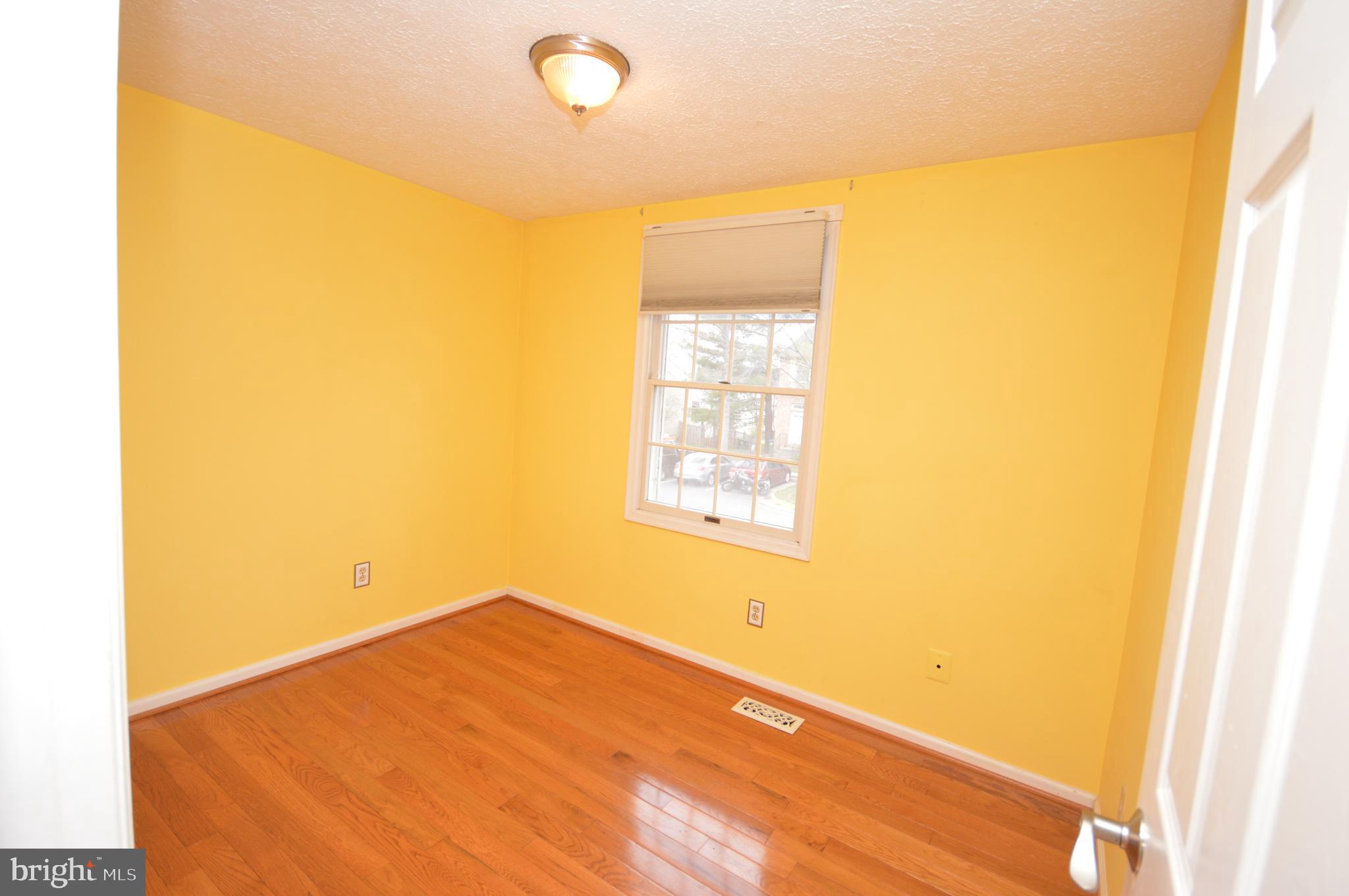 HOLLYMEAD - Residential Lease