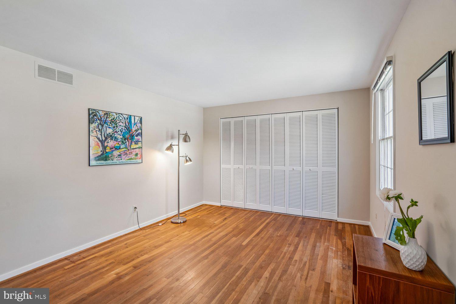 LONGFELLOW - Residential