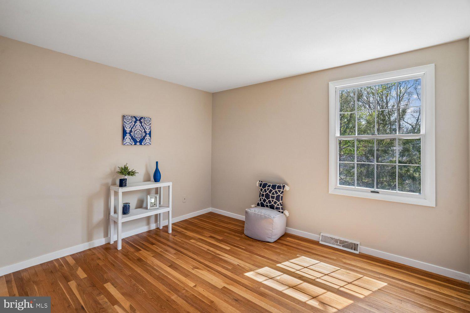 LONGFELLOW - Residential