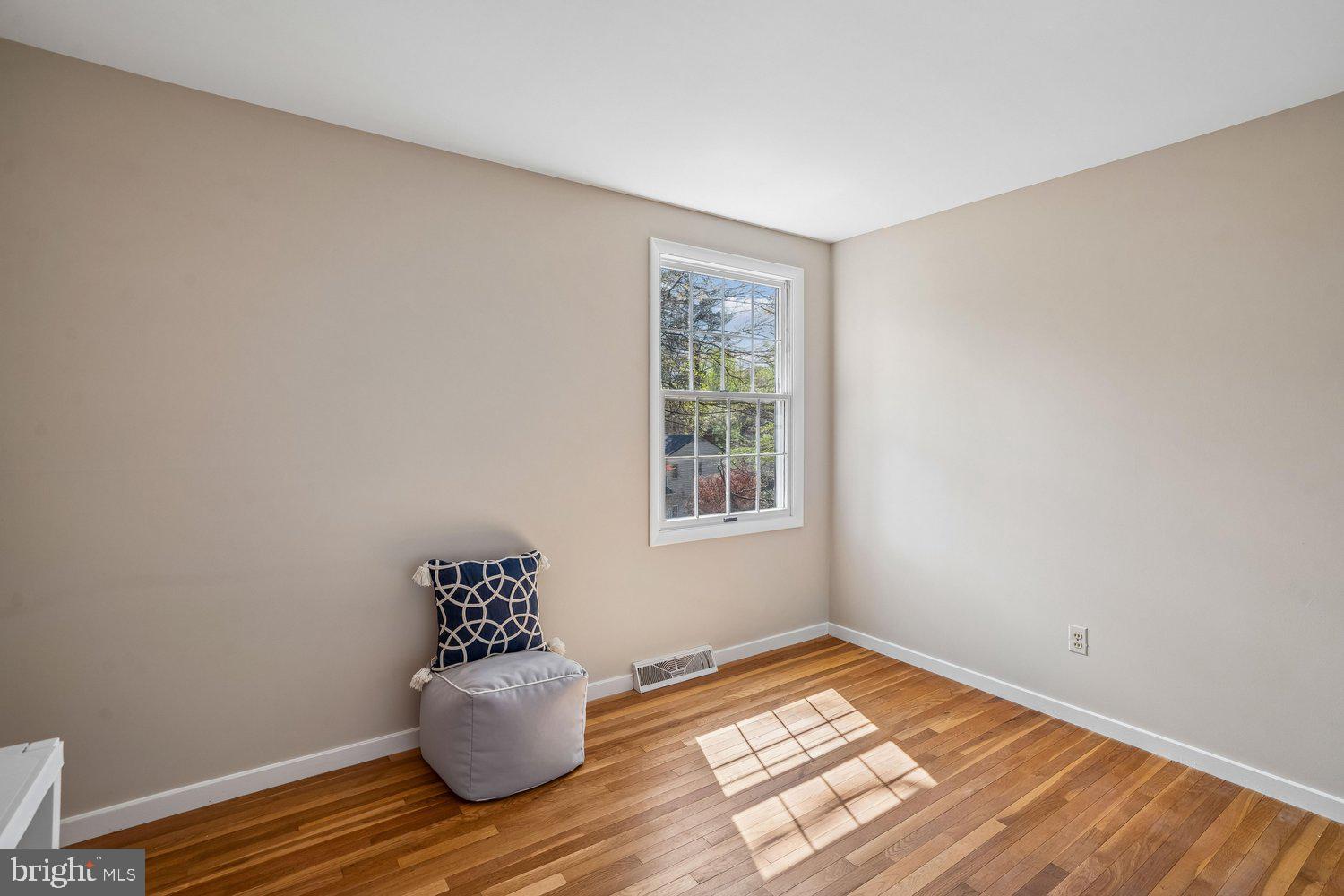 LONGFELLOW - Residential