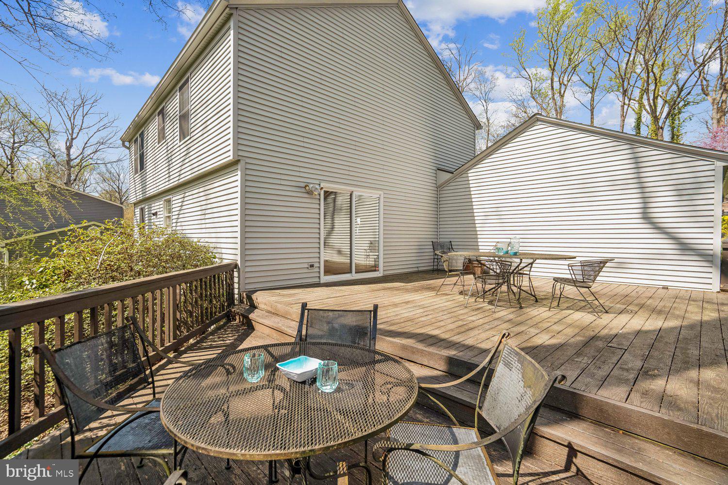 LONGFELLOW - Residential