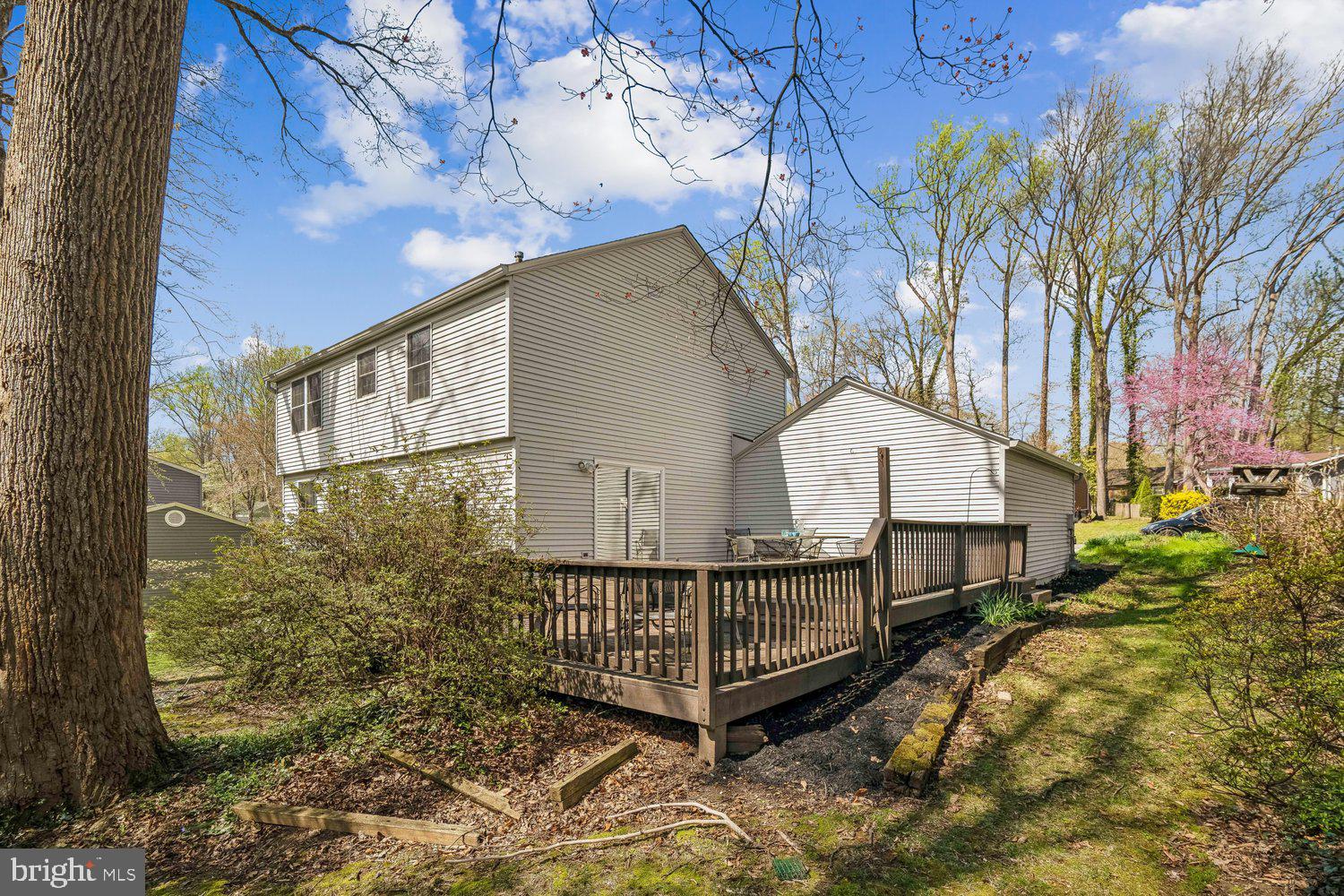 LONGFELLOW - Residential