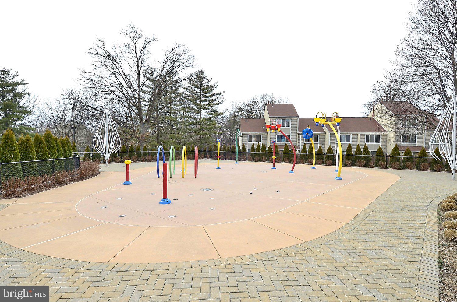 LONGFELLOW - Residential