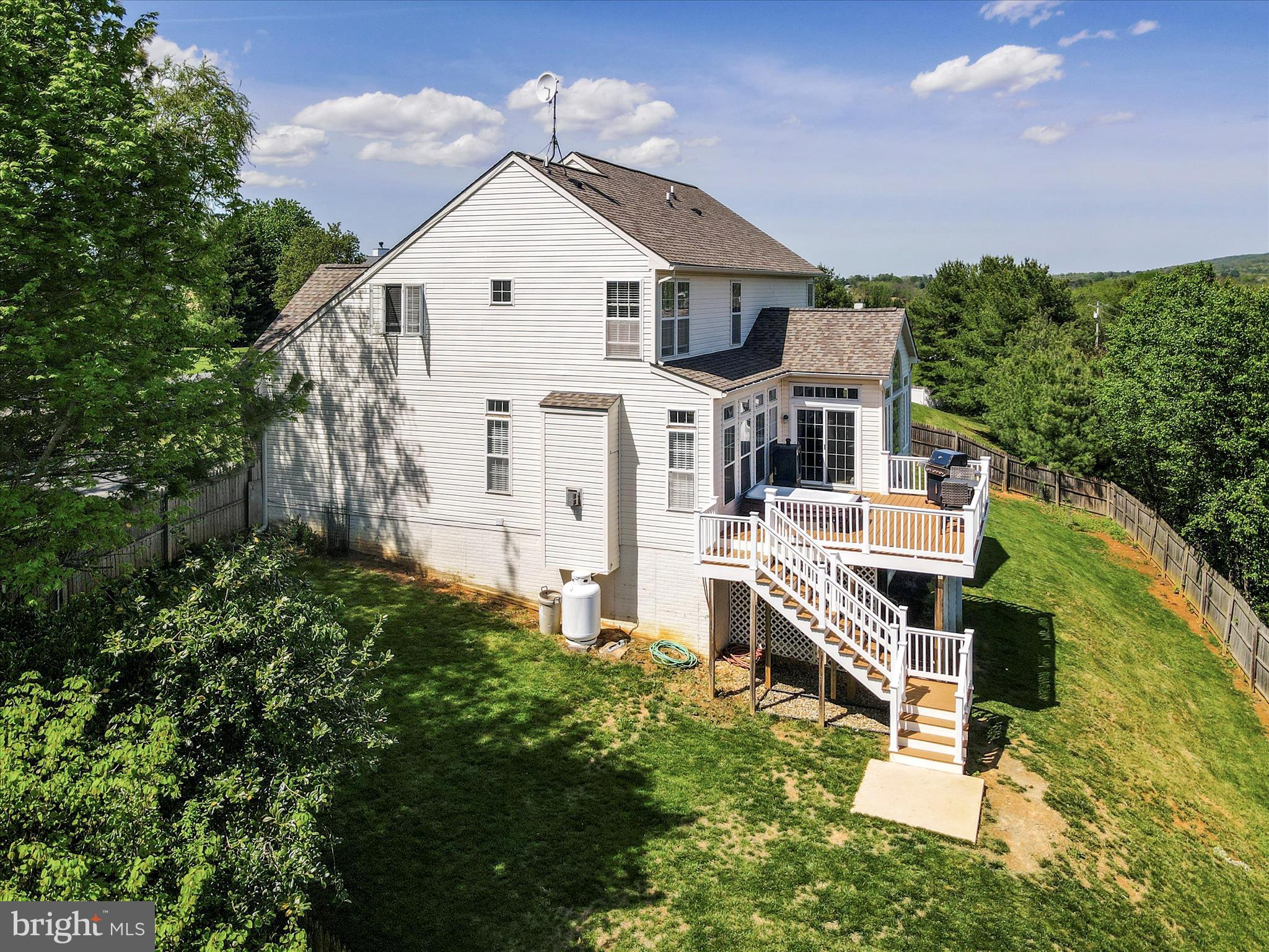 CRESTVIEW - Residential